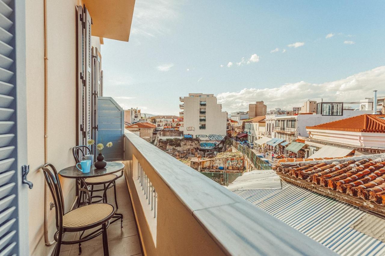 Suitas Atenas Exterior foto